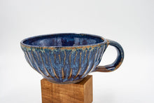 Clayton Thiel: Chilli Bowls