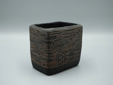 Ofra Fisher :  Black Sgraffito Planter Small 2