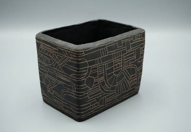 Ofra Fisher :  Black Sgraffito Planter Small 1