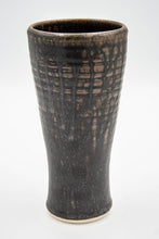 Jan Schachter: Black Vase