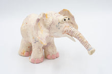 Sue Levin: Elephant-Lg