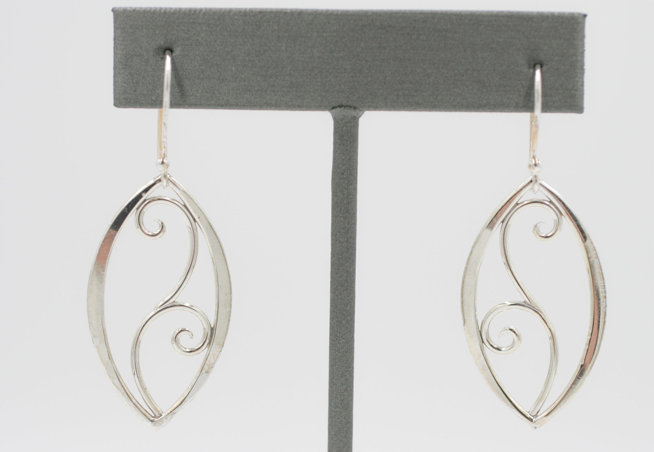 Forge & Fountain: Earrings- 7
