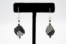 Rosalind Diaz: Earring, complex w/lever back