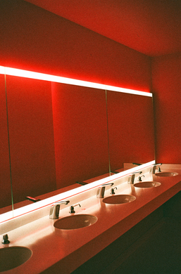 On Rose | Laura Jaeger | Still Lit