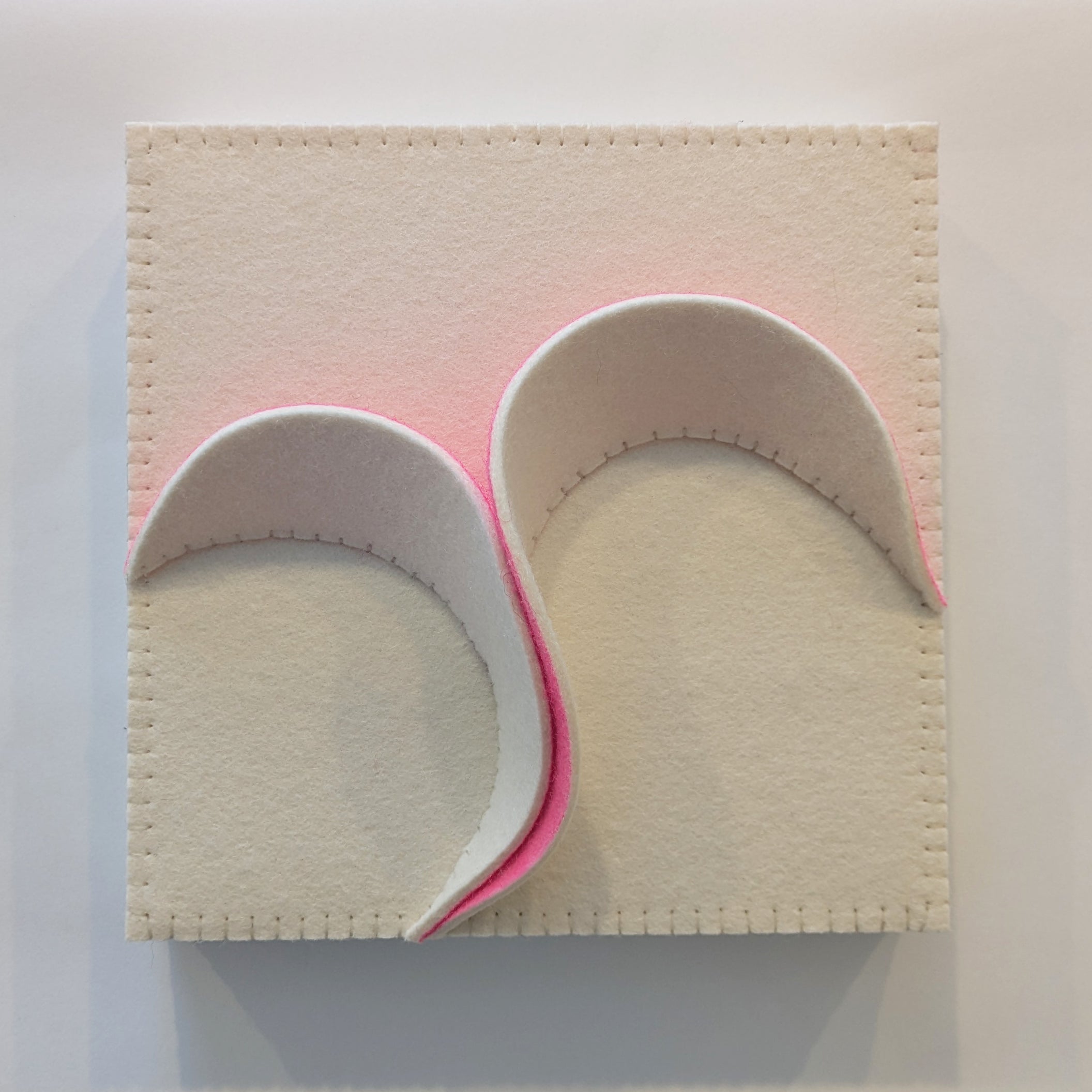 Luminosity : Stephanie Metz | Pinkness Study #20 Wave Overlap