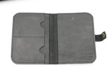 North & East Leather: Passport Wallet