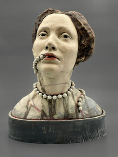 Portraits In Clay: Pamela Thomas : A Brittle Bite